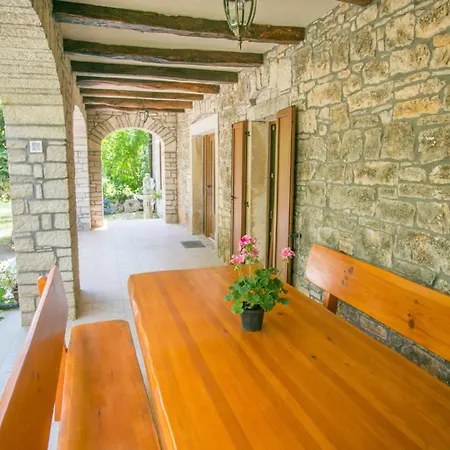 Rustic Casa Mendula With Grill In Tinjan Βίλα