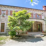 ヴィラ Rustic Casa Mendula With Grill In Tinjan